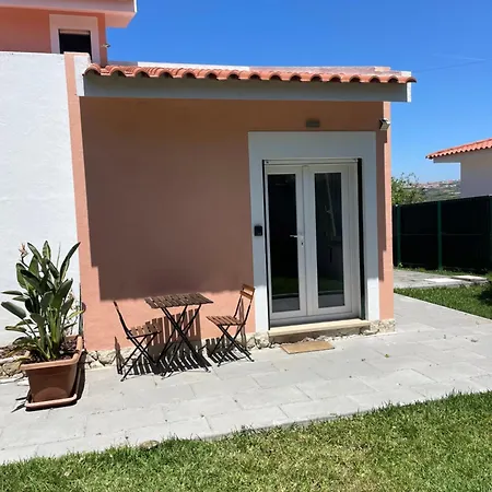 1bd Close To * Lourinha (Lisbon)