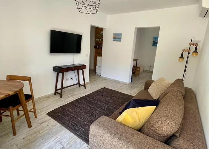 1bd Close To
